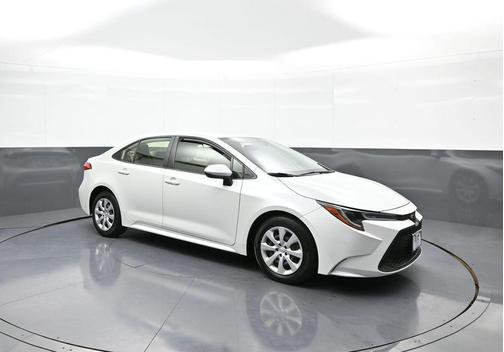 Wind Chill Pearl 2022 Toyota Corolla LE