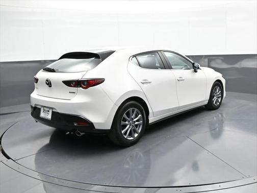 2022 Mazda Mazda3 FWD