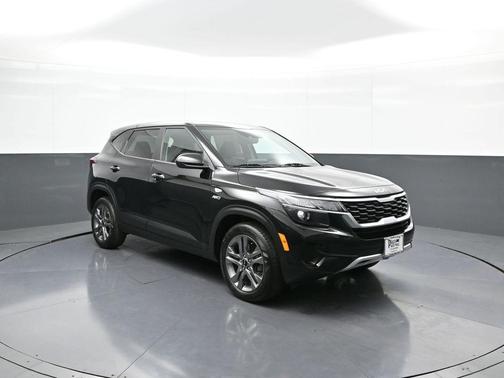 2023 Kia Seltos LX