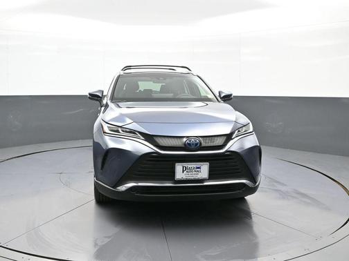 Coastal Gray Metallic 2021 Toyota Venza XLE