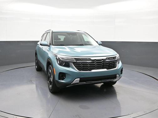 Blue 2026 Kia Seltos EX