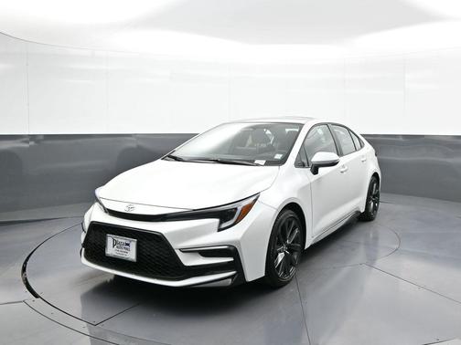 2025 Toyota Corolla XSE