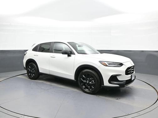 2025 Honda HR-V 2WD Sport