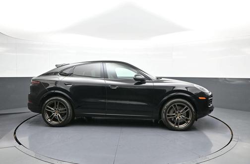 Black 2020 Porsche Cayenne S