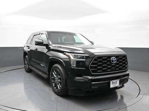 2023 Toyota Sequoia Platinum