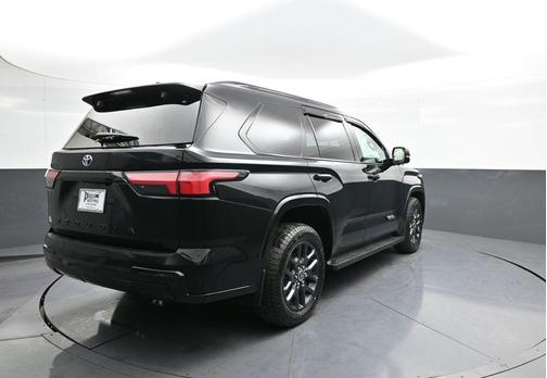 2023 Toyota Sequoia Platinum