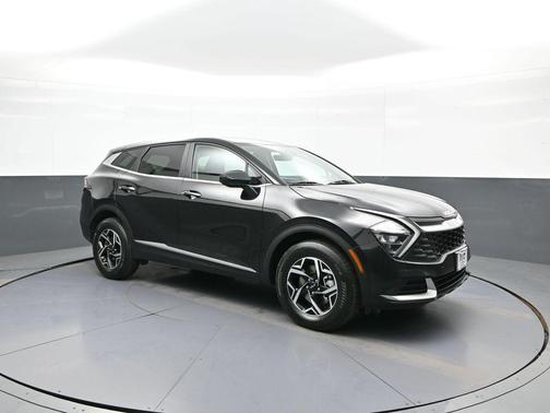 Fusion Black 2023 Kia Sportage LX