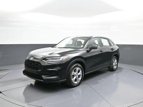 Crystal Black Pearl 2023 Honda HR-V LX