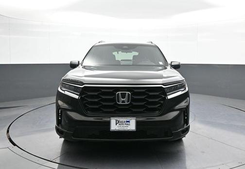 2023 Honda Pilot AWD Sport
