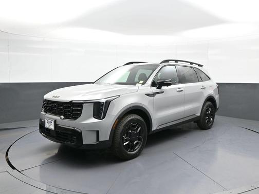 Wolf Gray 2026 Kia Sorento SX