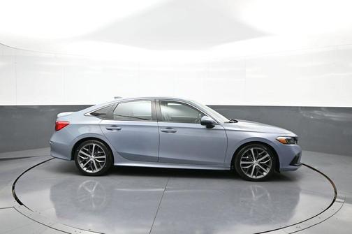 2022 Honda Civic Touring