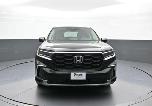Crystal Black Pearl 2023 Honda Pilot AWD EX-L 8 Passenger