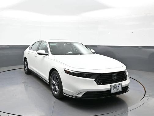 Platinum White Pearl 2023 Honda Accord EX