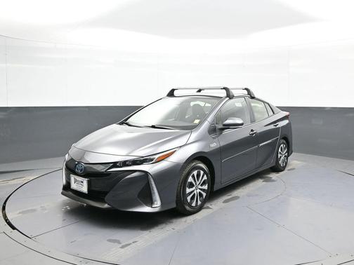 2022 Toyota Prius Prime XLE