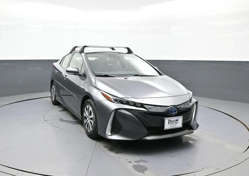 2022 Toyota Prius Prime XLE