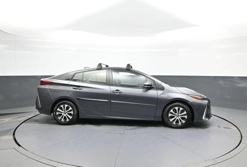 2022 Toyota Prius Prime XLE