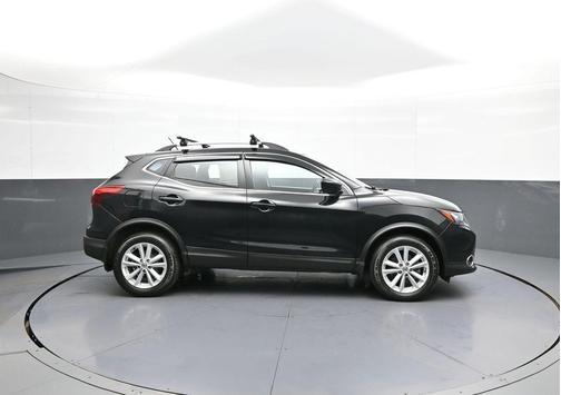 Magnetic Black 2017 Nissan Rogue Sport S