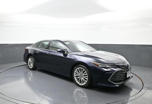 2021 Toyota Avalon Hybrid Limited
