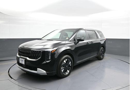 Aurora Black Pearl 2026 Kia Carnival Hybrid LXS