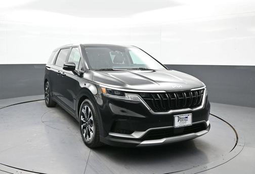 2023 Kia Carnival EX