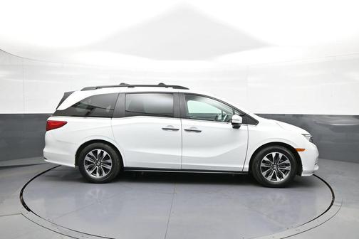 Platinum White Pearl 2023 Honda Odyssey EX-L