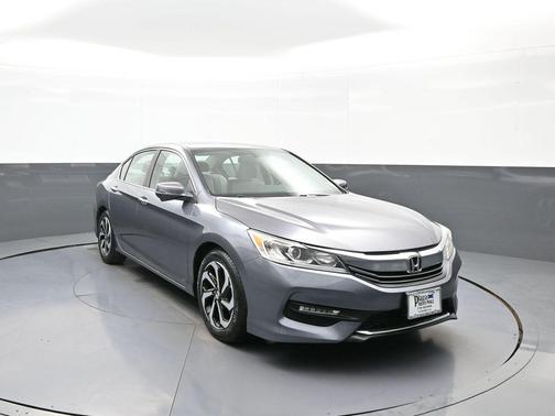 Modern Steel Metallic 2017 Honda Accord EX-L