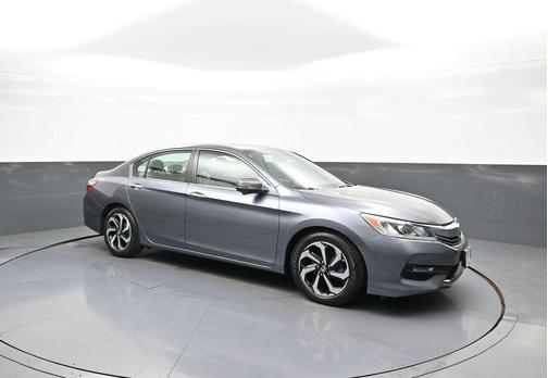 Modern Steel Metallic 2017 Honda Accord EX-L