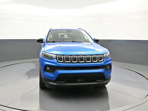 Laser Blue Pearlcoat 2022 Jeep Compass Latitude