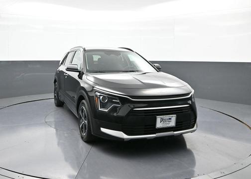 2024 Kia Niro LX