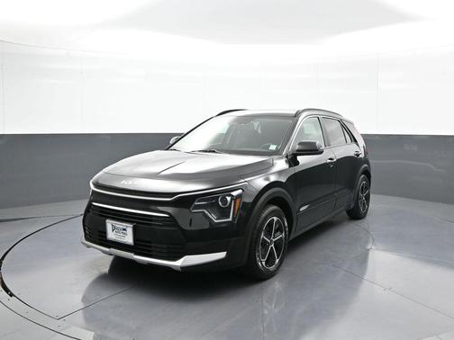 2024 Kia Niro LX