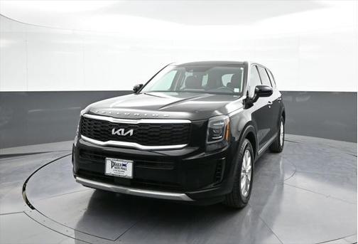 2022 Kia Telluride LX