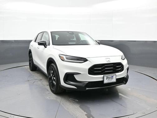 2025 Honda HR-V 2WD Sport