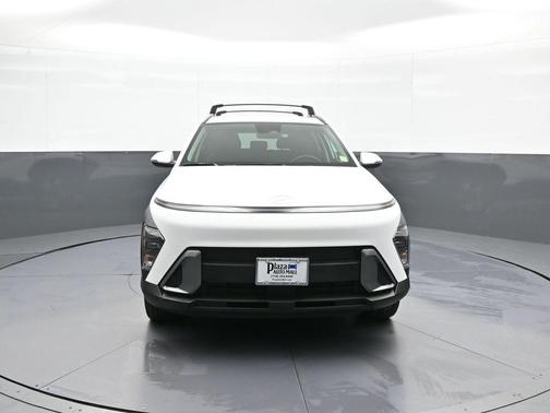 Atlas White 2024 Hyundai KONA SEL