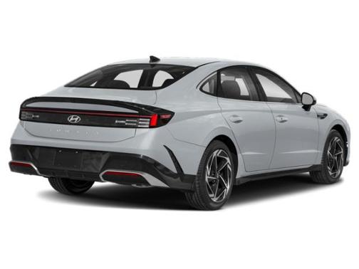 Aero Silver 2026 Hyundai SONATA SEL