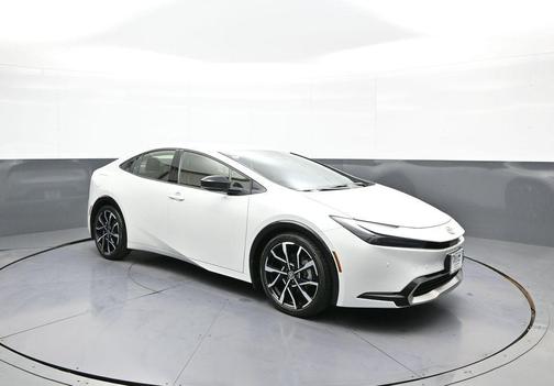 Wind Chill Pearl 2024 Toyota Prius Prime XSE
