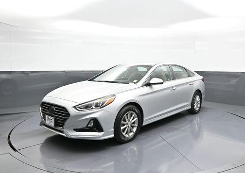 Symphony Silver 2018 Hyundai SONATA SE