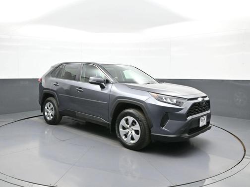 Magnetic Gray Metallic 2022 Toyota RAV4 LE