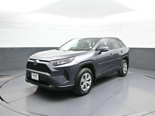 Magnetic Gray Metallic 2022 Toyota RAV4 LE