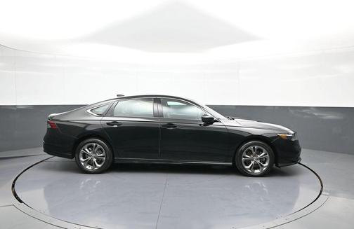 Crystal Black Pearl 2023 Honda Accord Hybrid EX-L