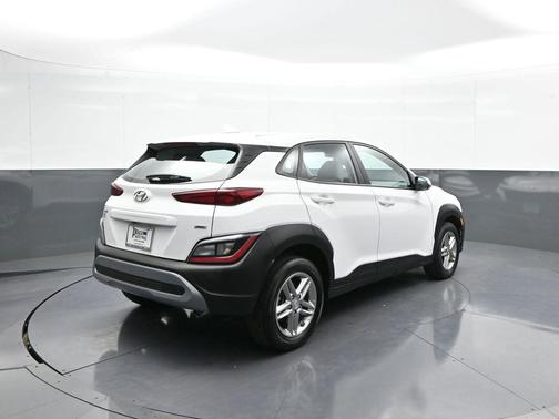 2023 Hyundai KONA SE