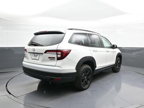 2022 Honda Pilot AWD TrailSport