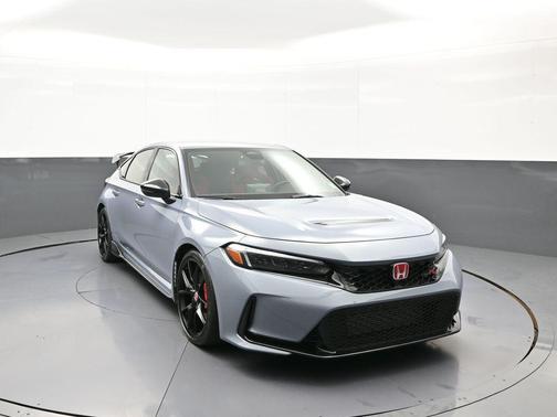 Sonic Gray Pearl 2025 Honda Civic Type R