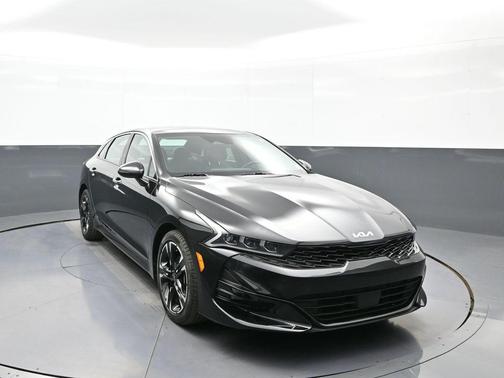 Ebony Black 2024 Kia K5 GT-Line