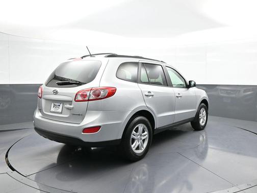 2011 Hyundai SANTA FE GLS