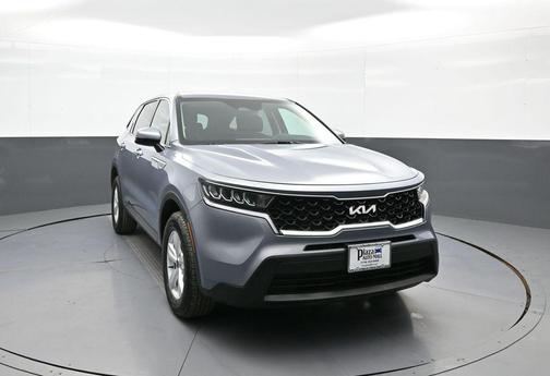 2022 Kia Sorento LX