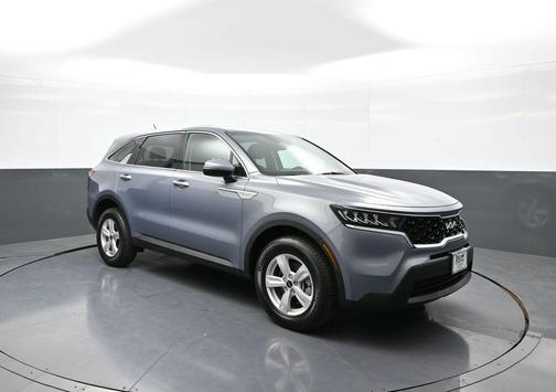 2022 Kia Sorento LX