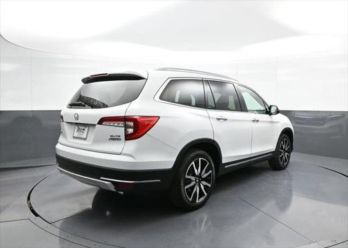 2022 Honda Pilot AWD Elite