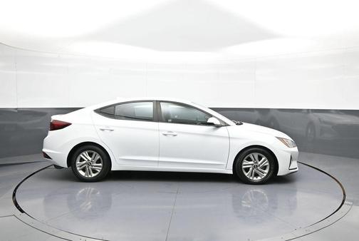 Quartz White Pearl 2019 Hyundai ELANTRA SEL
