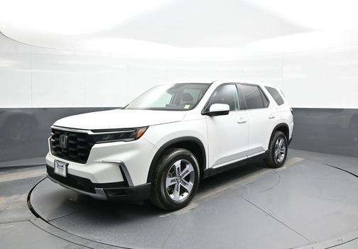 2023 Honda Pilot AWD EX-L 8 Passenger