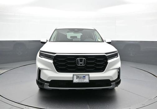 2023 Honda Pilot AWD EX-L 8 Passenger